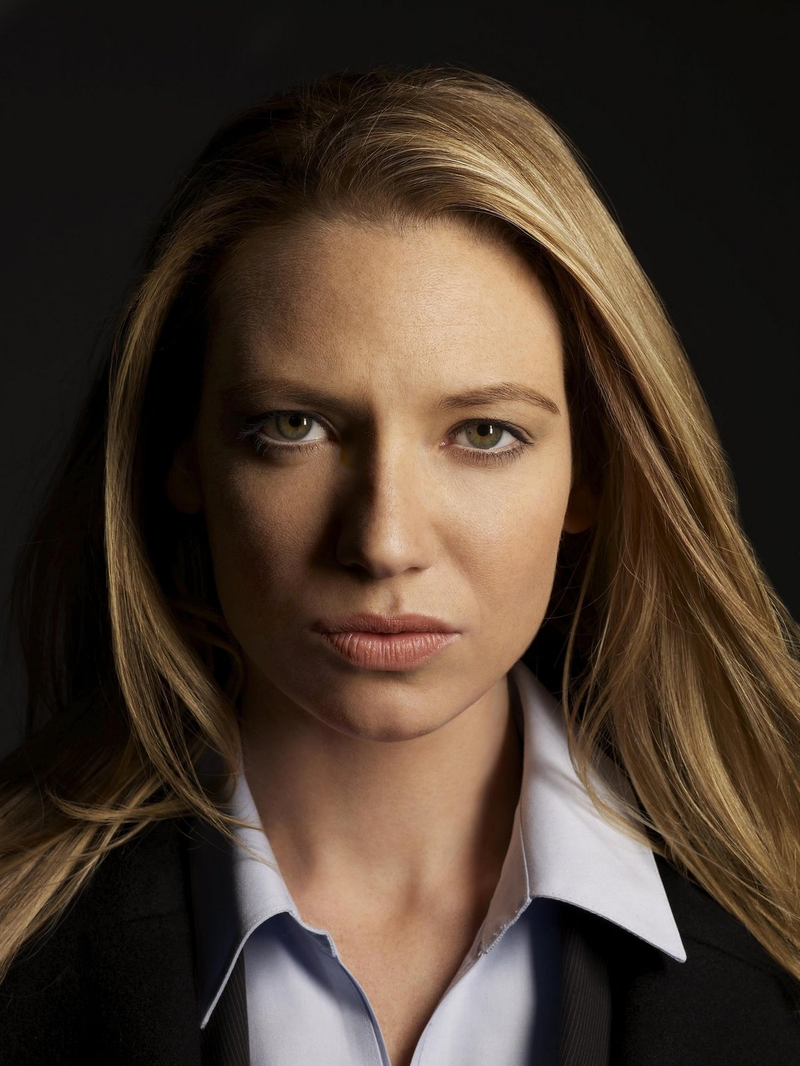 Illustration for article titled Face-To-Face With The Stars Of Fringe